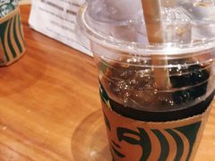 -星巴克臻选(北京嘉里中心第二店)
