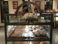 面包甜点陈列柜-味多美(江桥万达店)