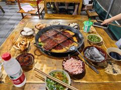 -正南齊北重庆老火锅(光华村直营店)