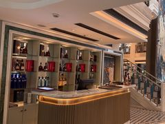 -浅深(世茂滨江精品店)