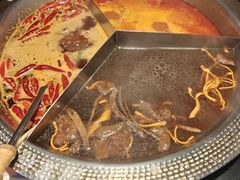 -廖掌柜·重庆鲜货火锅(上海首店)