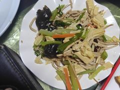 -聚首堂·特色小吃·肘子(什刹海德胜门店)