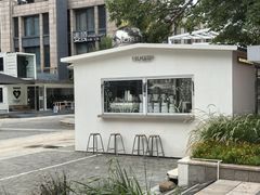 -HUGS coffee(东区店)