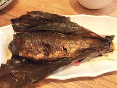 白洋淀荷香酥鲫鱼-小放牛河北菜(军校店)