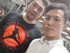 -开阳里游泳健身