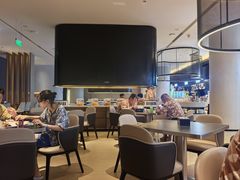 -涨巢·潮玩水疗局