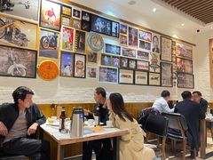 大堂-白氏兄弟烧烤(富康路总店)