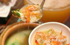 Nutritious Shrimp, Bird's Nest and Chicken Porridge