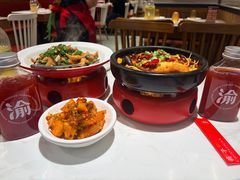 -渝是乎酸菜鱼(龙旗购物中心店)