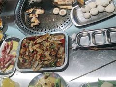 -马路牙子烧烤音乐酒馆(望京店)