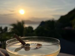 -日落吧·海景咖啡厅·餐酒吧·鸡尾酒·下午茶·乐队表演·浪漫夕阳·三亚文华东方酒店