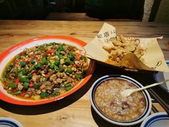 -泥糊破店小酒馆·团建聚餐(南京西路店)