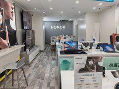 -荣耀授权专卖店(黄浦浙江中路店)