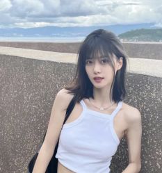 -苑苑发型设计