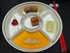 -新光酒家·河豚·海鲜·蟹料理(浦东店)
