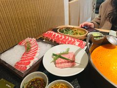 -三出山火锅(南京万象天地店)