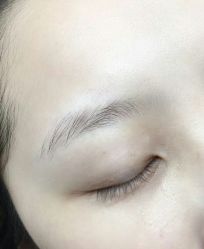 -莲姿娜半永久纹眉皮肤管理