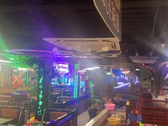 -路边边.炒菜烧烤.音乐餐厅(良乡长虹店)