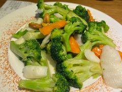 -吕氏疙瘩汤·新鲁菜(新贵和店)