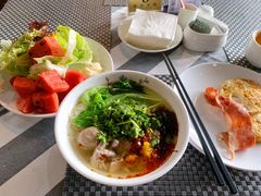 -茂名熹龙国际大酒店(人民广场高铁站店)