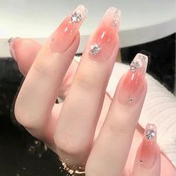 -雅诗迪·美甲美睫纹绣养生美容院