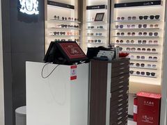 -博士眼镜(罗湖喜荟城店)