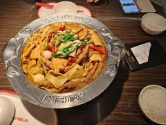 -胖哥俩肉蟹煲(湖滨银泰in77店)