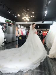-禧嫁茗品设计师婚纱集成馆