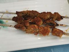 -马尔龙新疆饭店·清真(瑞景店)