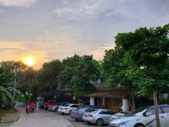 -喜洲吧·江畔老船厂·庭院餐厅(喜临院店)