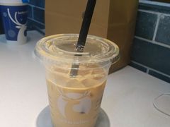 拿铁-瑞幸咖啡(时代TIT广场店)