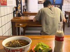 -矮子粉店1985·长沙米粉(湘春路店)