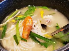 -云海肴·汽锅鸡·云南菜(天山百盛优客店)