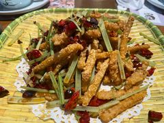 -黄泥岗·地道湖北菜(奥特莱斯店)