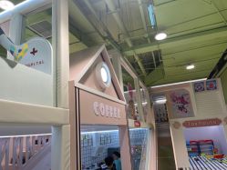 -乐多星球潮玩中心(沈阳嘉里城店)