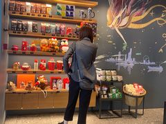 -星巴克(广州南站A18检票口楼上)