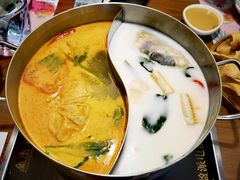 泰式椰香锅底-樾餐厅泰式海鲜火锅(民歌湖店)