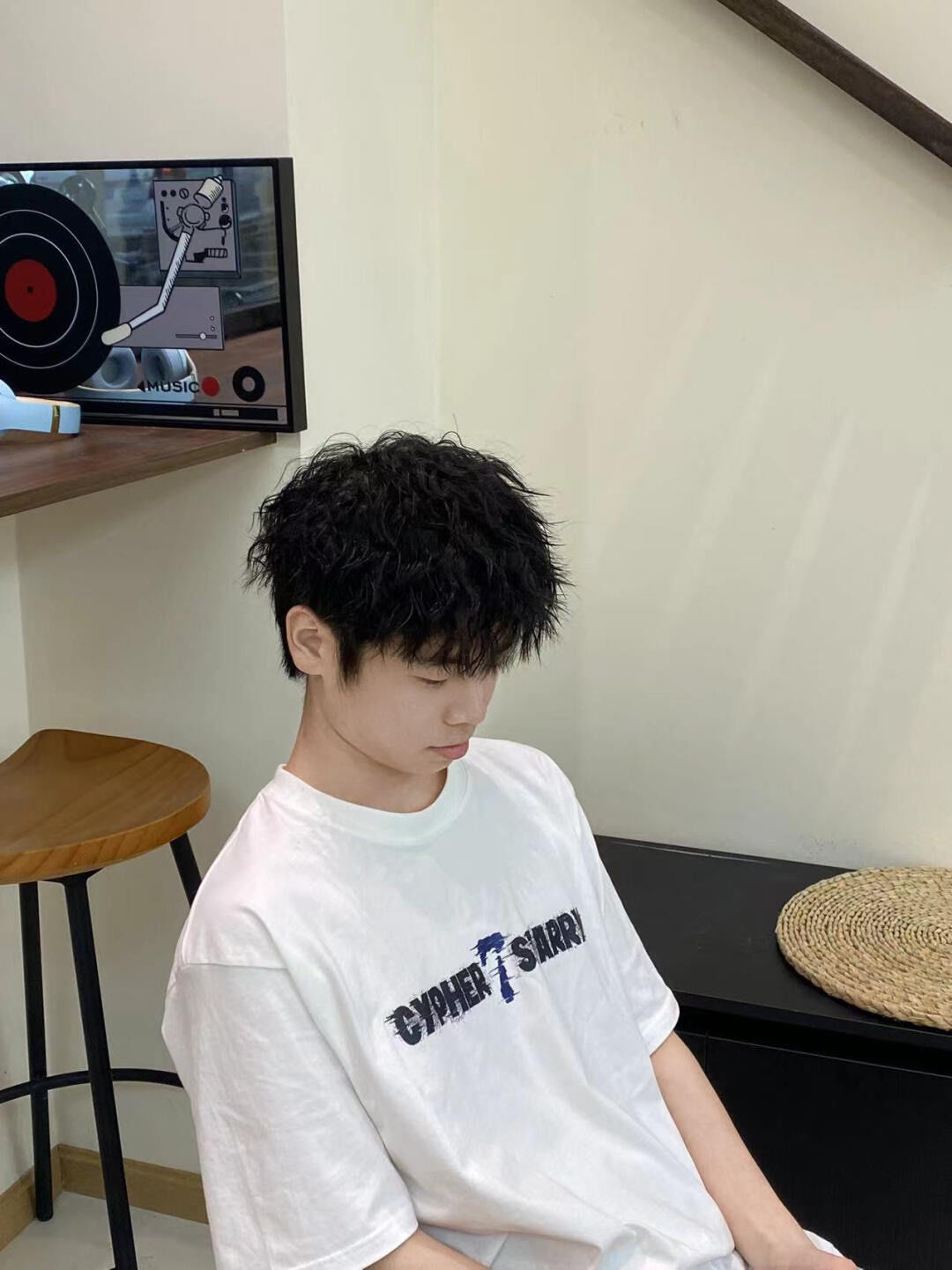 男生烫发