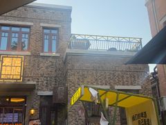 -麦落精酿啤酒餐吧(先农大院店)