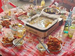 -顶峰夜宴·龙虾烧烤大排档(九江学院店)