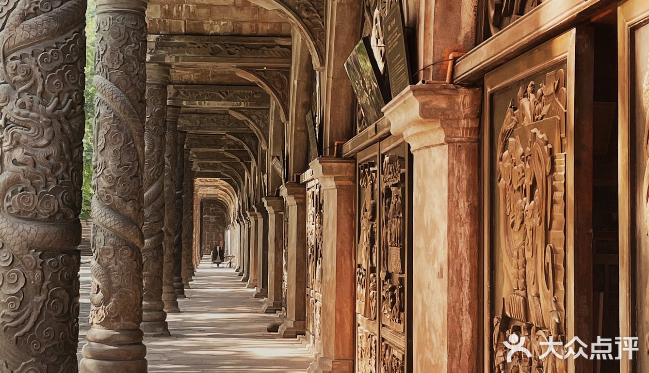 成都绝美拍照地|恢宏大气的德阳石刻公园