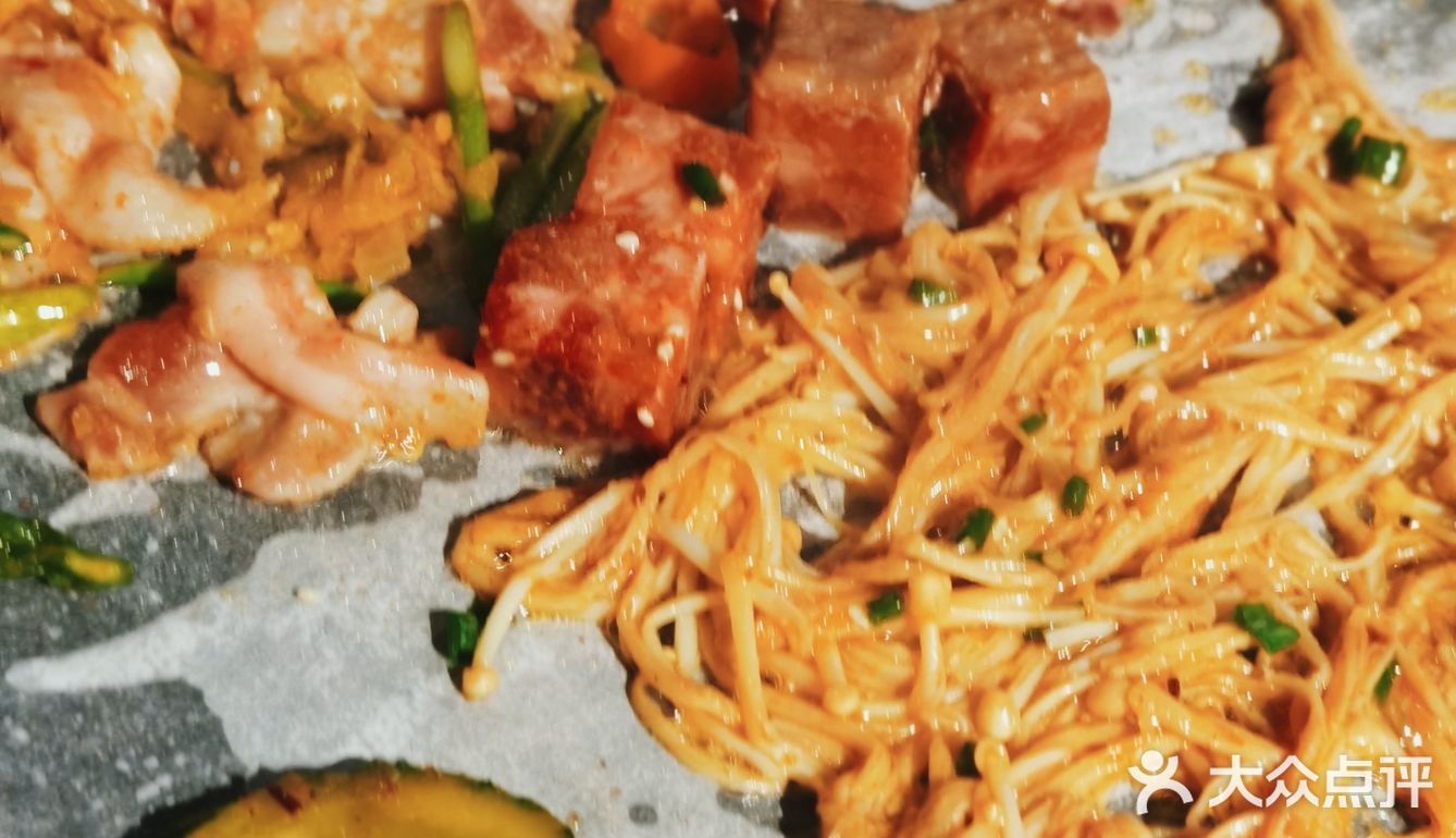 深夜食堂之烤肉大餐 减肥是不可能减肥的