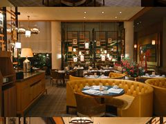 -Colony(新加坡丽思卡尔顿美年酒店)