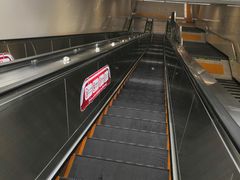 -奥体中心(地铁站)