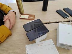 -华为授权体验店(凯德广场店)
