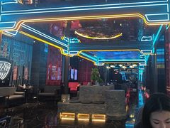 -屋有岛沉浸游戏旗舰店(中山公园店)
