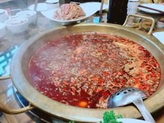 -小天鹅火锅·一线江景洪鼎旗舰店(洪崖洞店)