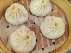 蟹黄汤包-苏亦铭馄饨店(凤凰西街店)