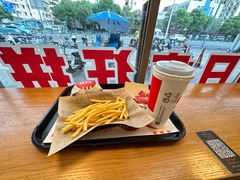 -肯德基(成山路地铁站店)