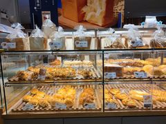 面包甜点陈列柜-BreadTalk面包新语·烘焙蛋糕(深业上城店)